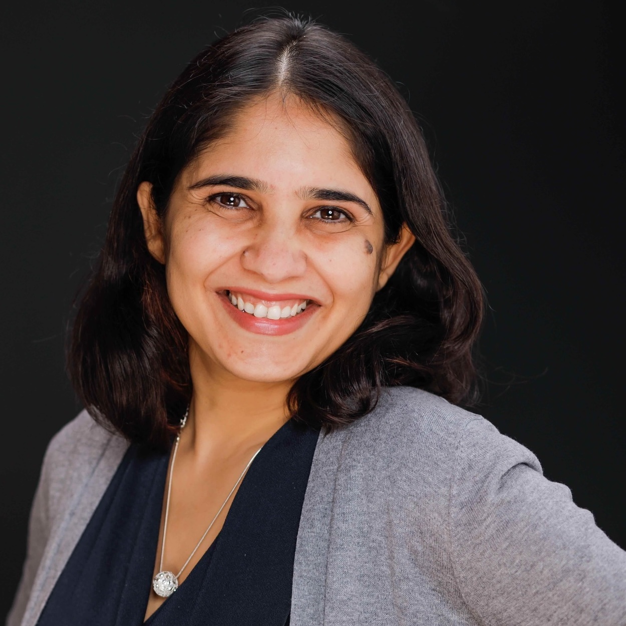 headshot for Neha Lagoo Ratnakar